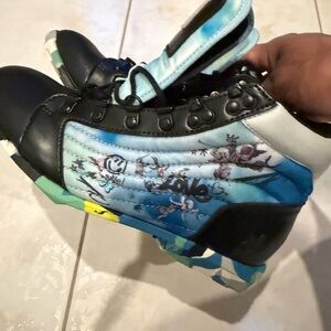 John Fluevog COMMET VEGAN 🌱 Blue Black Floral Sneakers